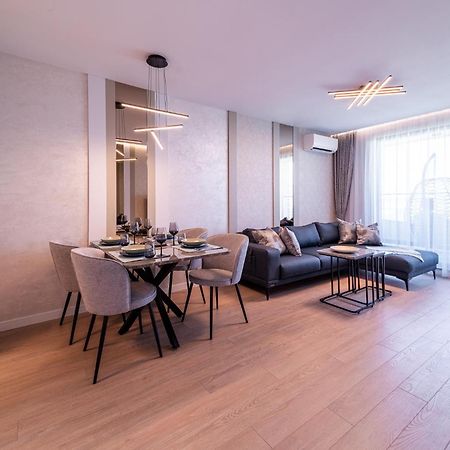 Sky Symphony Apartment Varna Luaran gambar