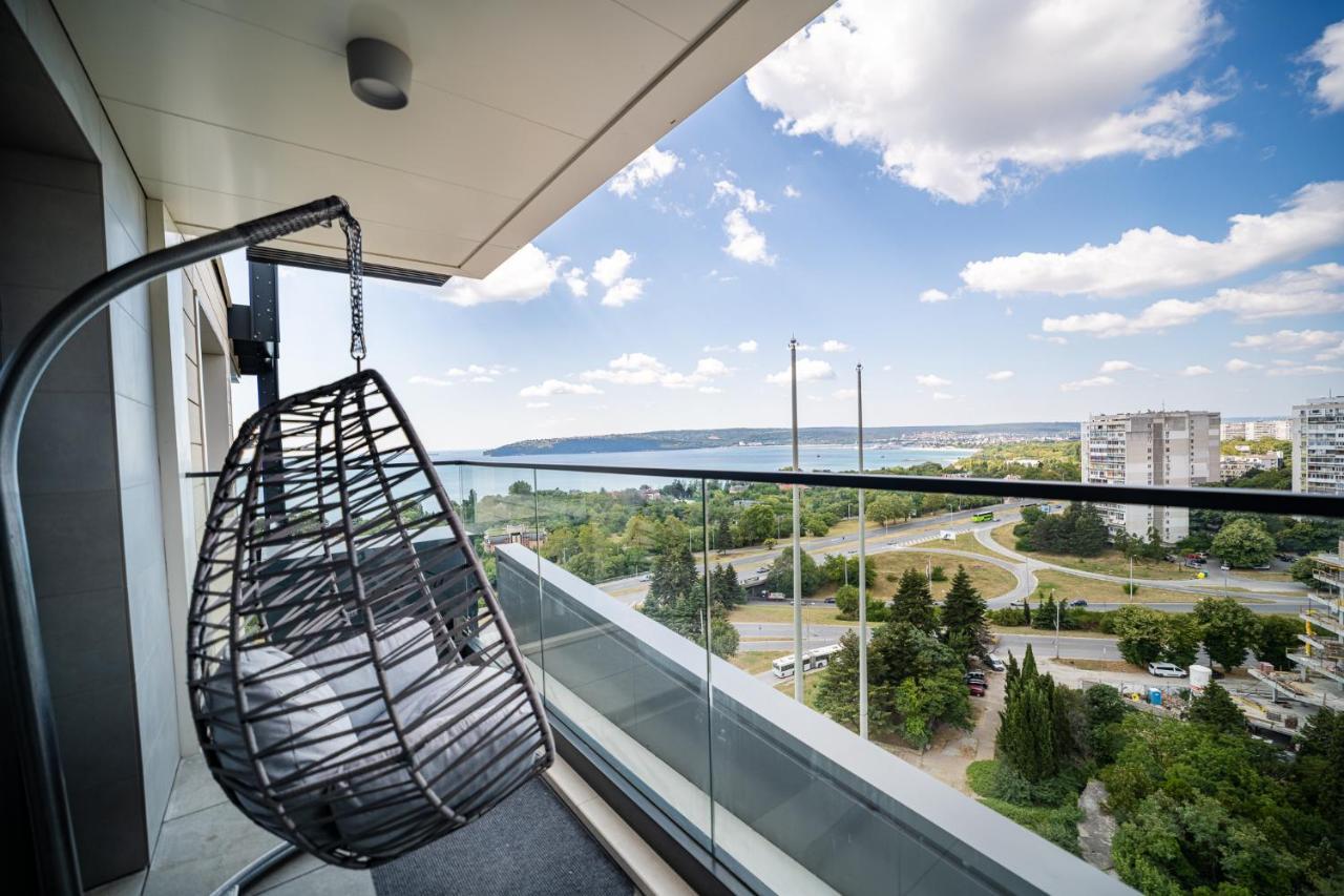 Sky Symphony Apartment Varna Luaran gambar