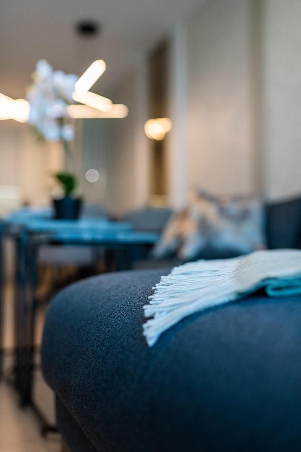 Sky Symphony Apartment Varna Luaran gambar