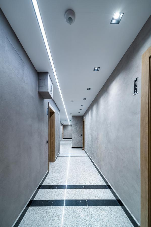Sky Symphony Apartment Varna Luaran gambar