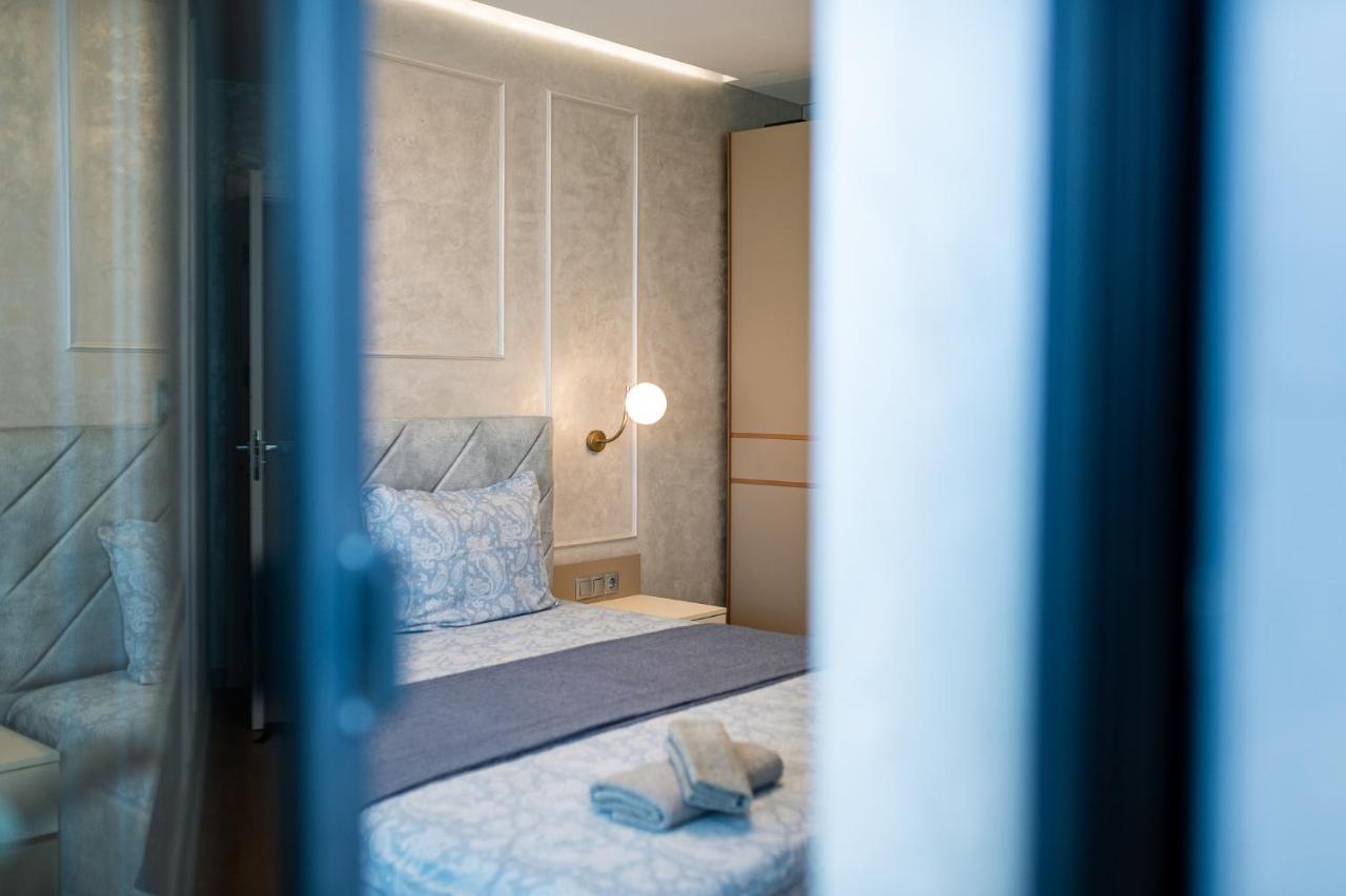 Sky Symphony Apartment Varna Luaran gambar
